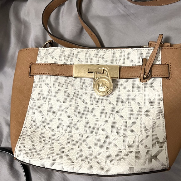 Michael Kors bag - Picture 1 of 1